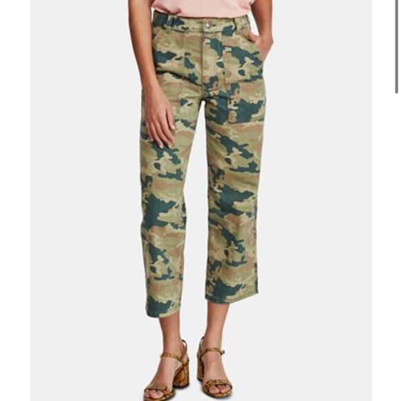 Free People Remy Camo Printed Jeans - Picture 1 of 7